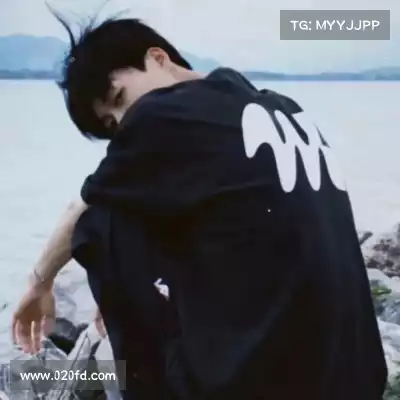仰坤铖